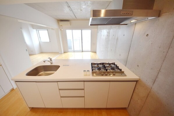 ラティエラ成城学園前の物件内観写真